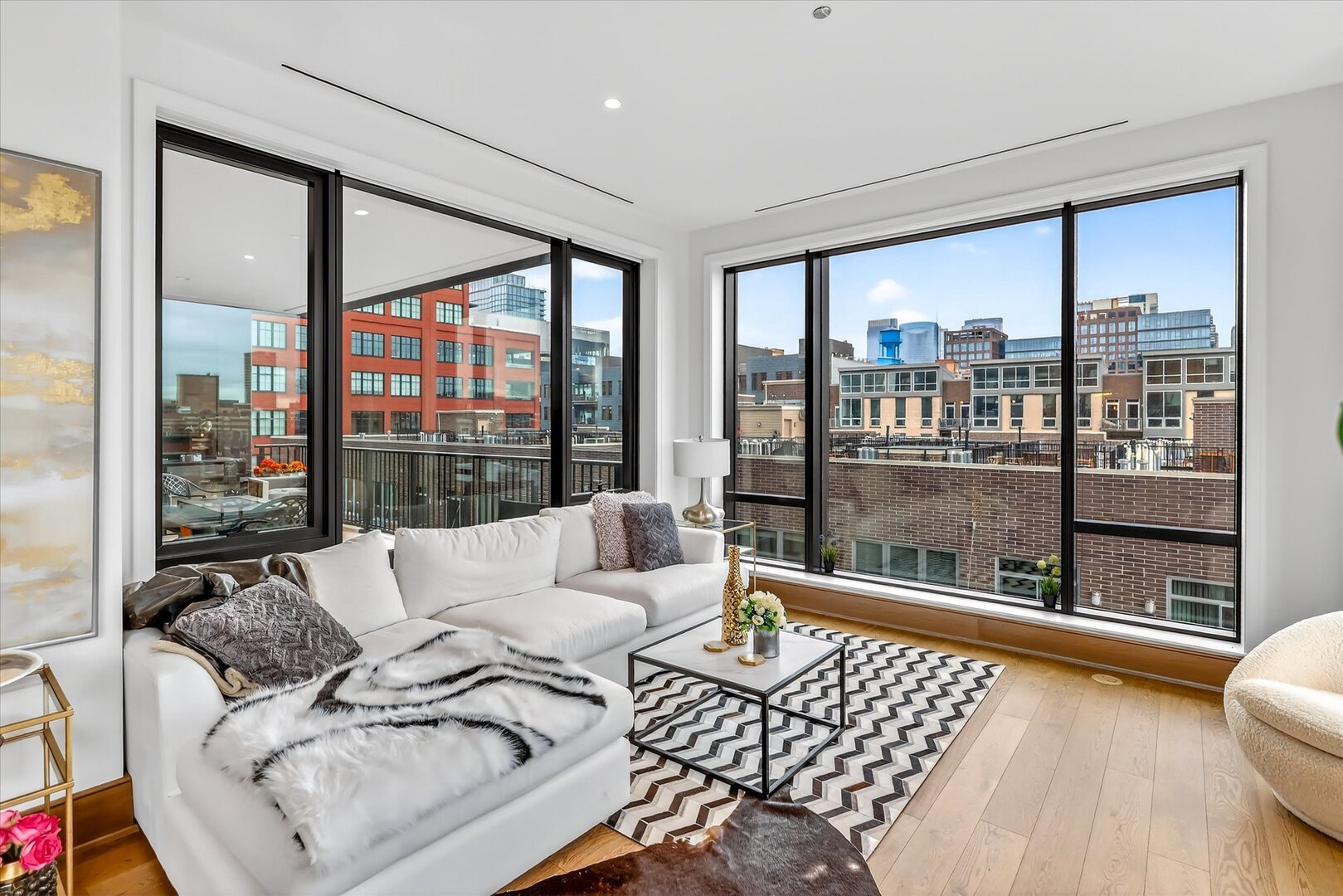 21 North May Street Chicago IL 60607
