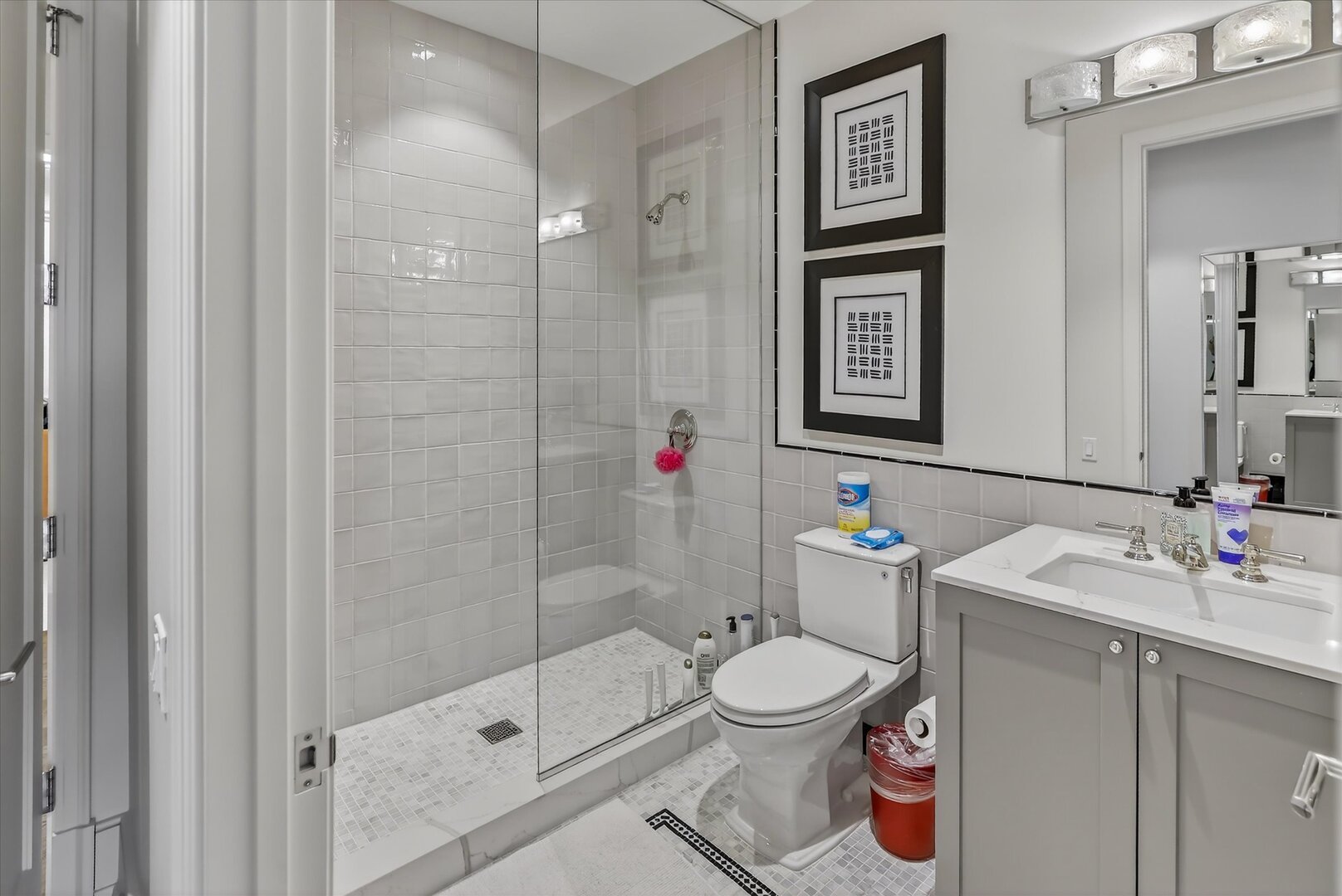 21 North May Street Chicago IL 60607