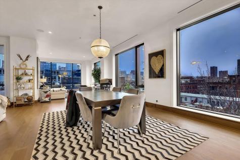 21 North May Street Chicago IL 60607