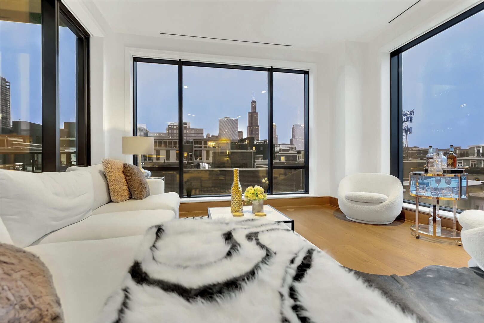 21 North May Street Chicago IL 60607