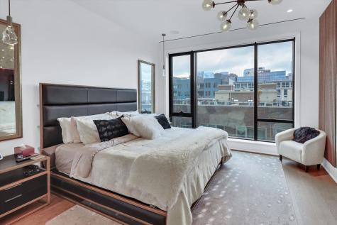 21 North May Street Chicago IL 60607