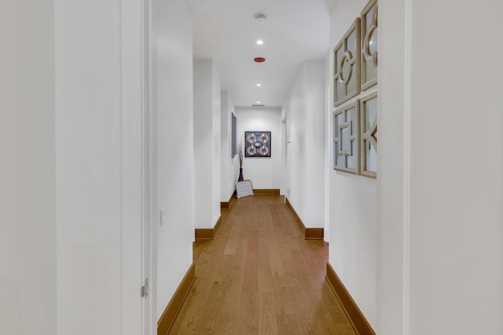 21 North May Street Chicago IL 60607