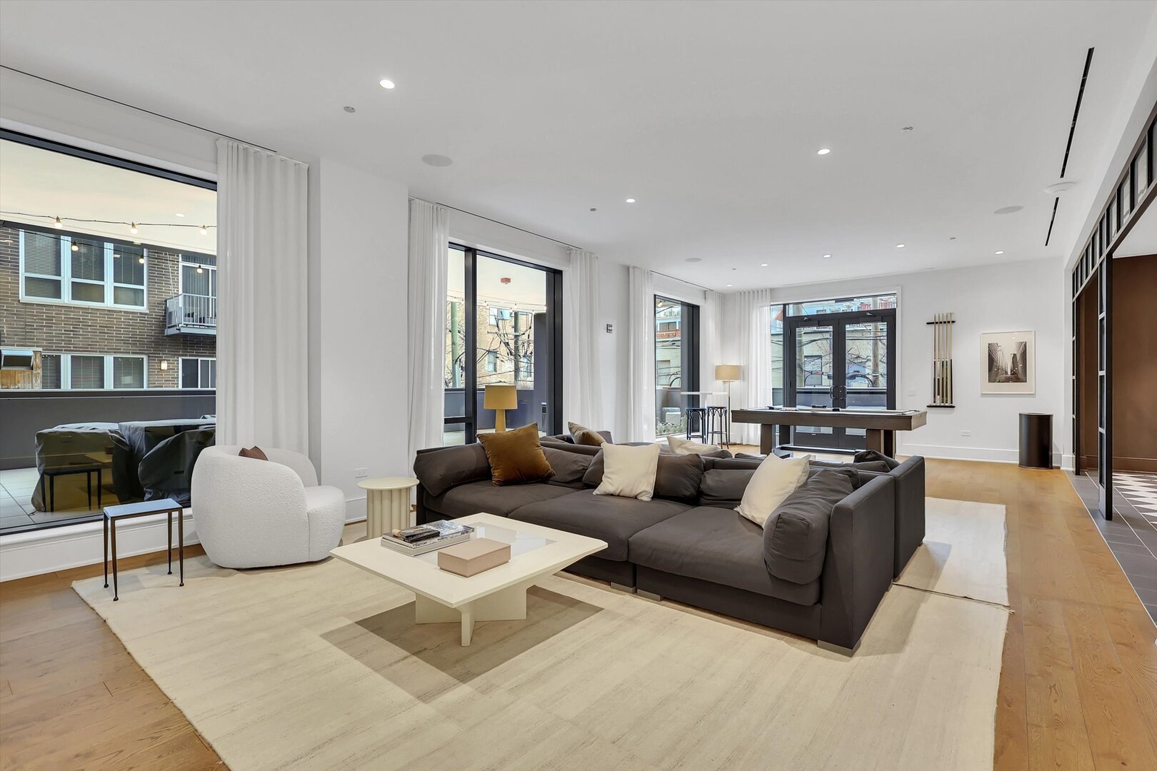 21 North May Street Chicago IL 60607