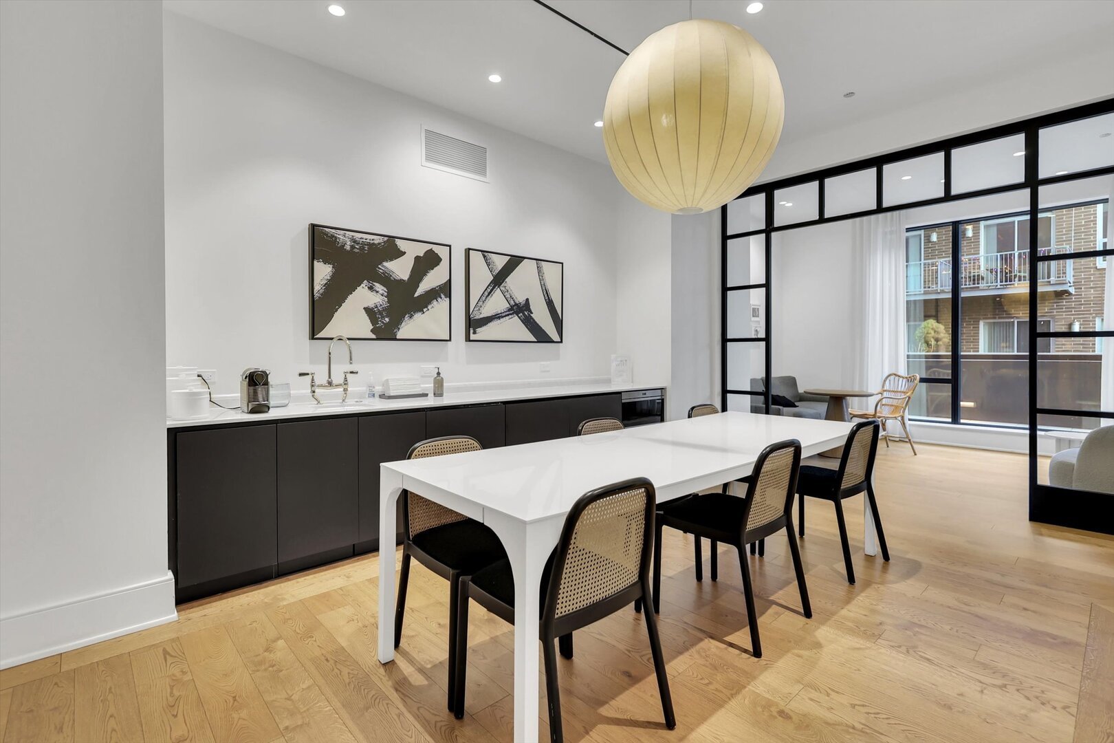 21 North May Street Chicago IL 60607