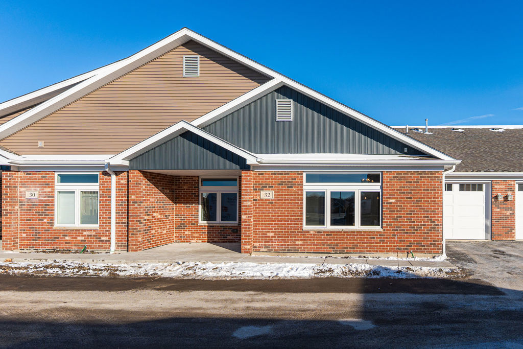 46 Kloe Lane Sycamore IL 60178