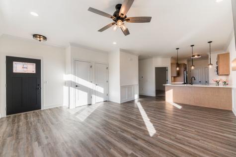 46 Kloe Lane Sycamore IL 60178