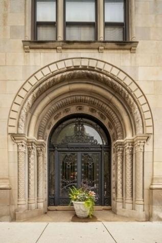 1755 East 55th Street Chicago IL 60615