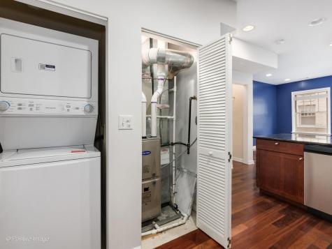 1364 West Greenleaf Avenue Chicago IL 60626