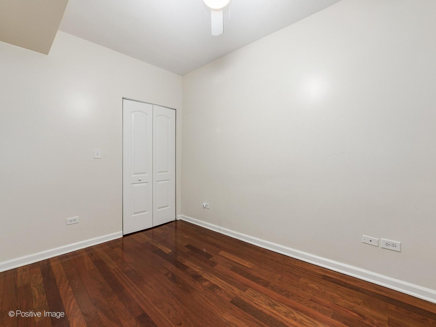 1364 West Greenleaf Avenue Chicago IL 60626
