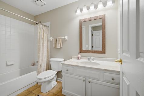 109 Meadowbrook Lane Lake Bluff IL 60044