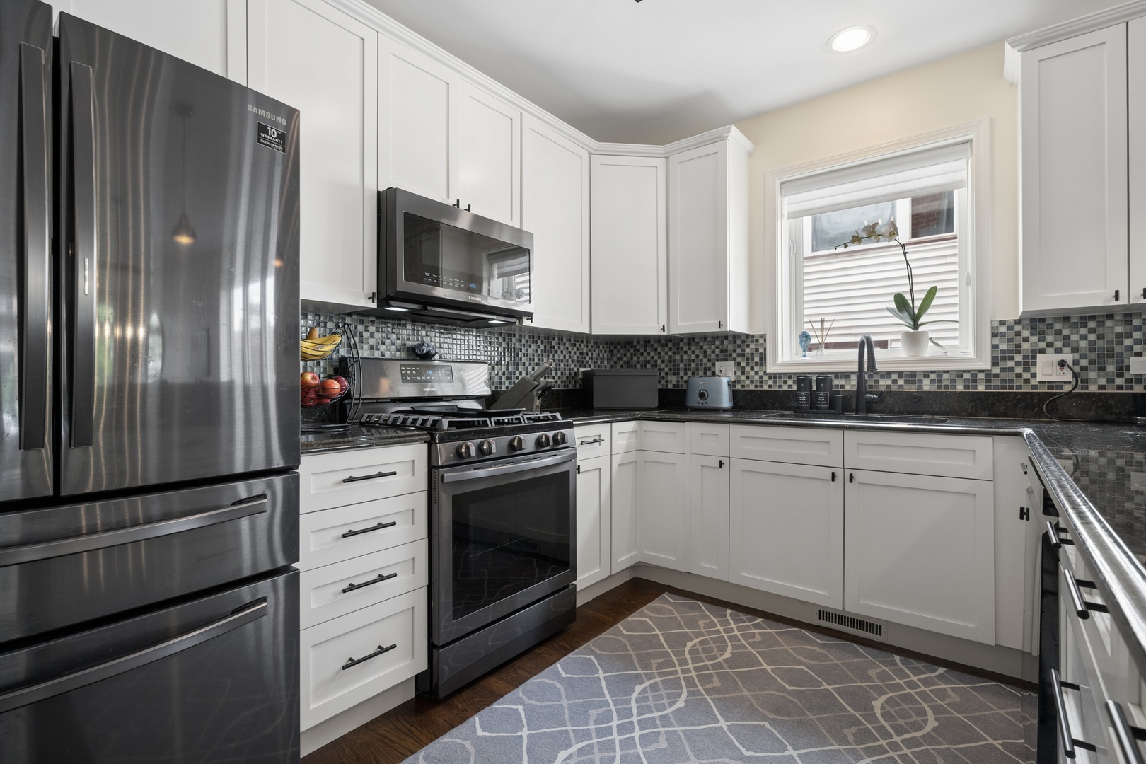 5617 West Lawrence Avenue Chicago IL 60630
