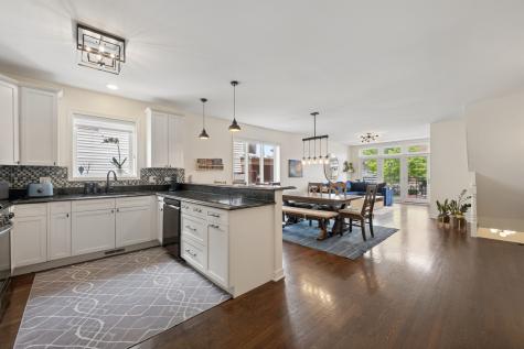 5617 West Lawrence Avenue Chicago IL 60630
