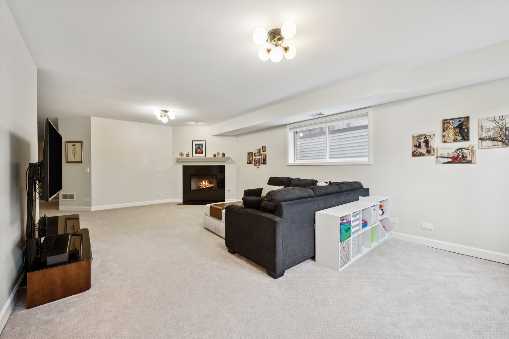 5617 West Lawrence Avenue Chicago IL 60630