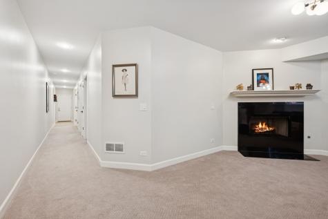 5617 West Lawrence Avenue Chicago IL 60630