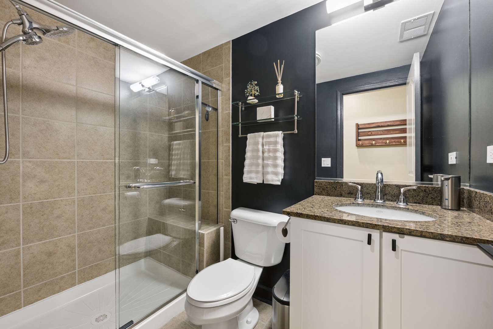 5617 West Lawrence Avenue Chicago IL 60630