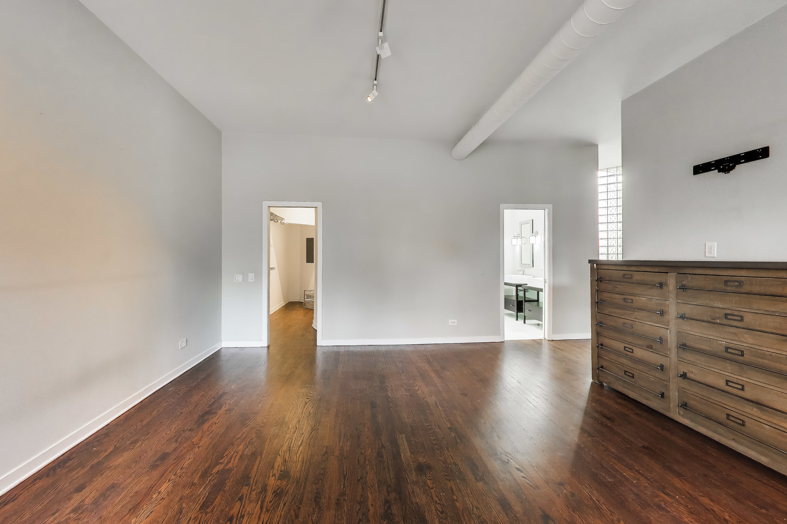 503 North Wells Street Chicago IL 60654