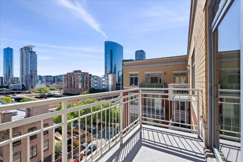 657 West Fulton Street Chicago IL 60661