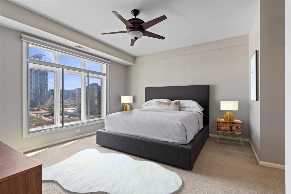657 West Fulton Street Chicago IL 60661