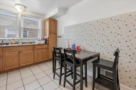2626 West Balmoral Avenue Chicago IL 60625