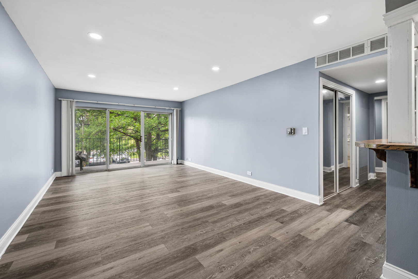 5101 Carriageway Drive Rolling Meadows IL 60008