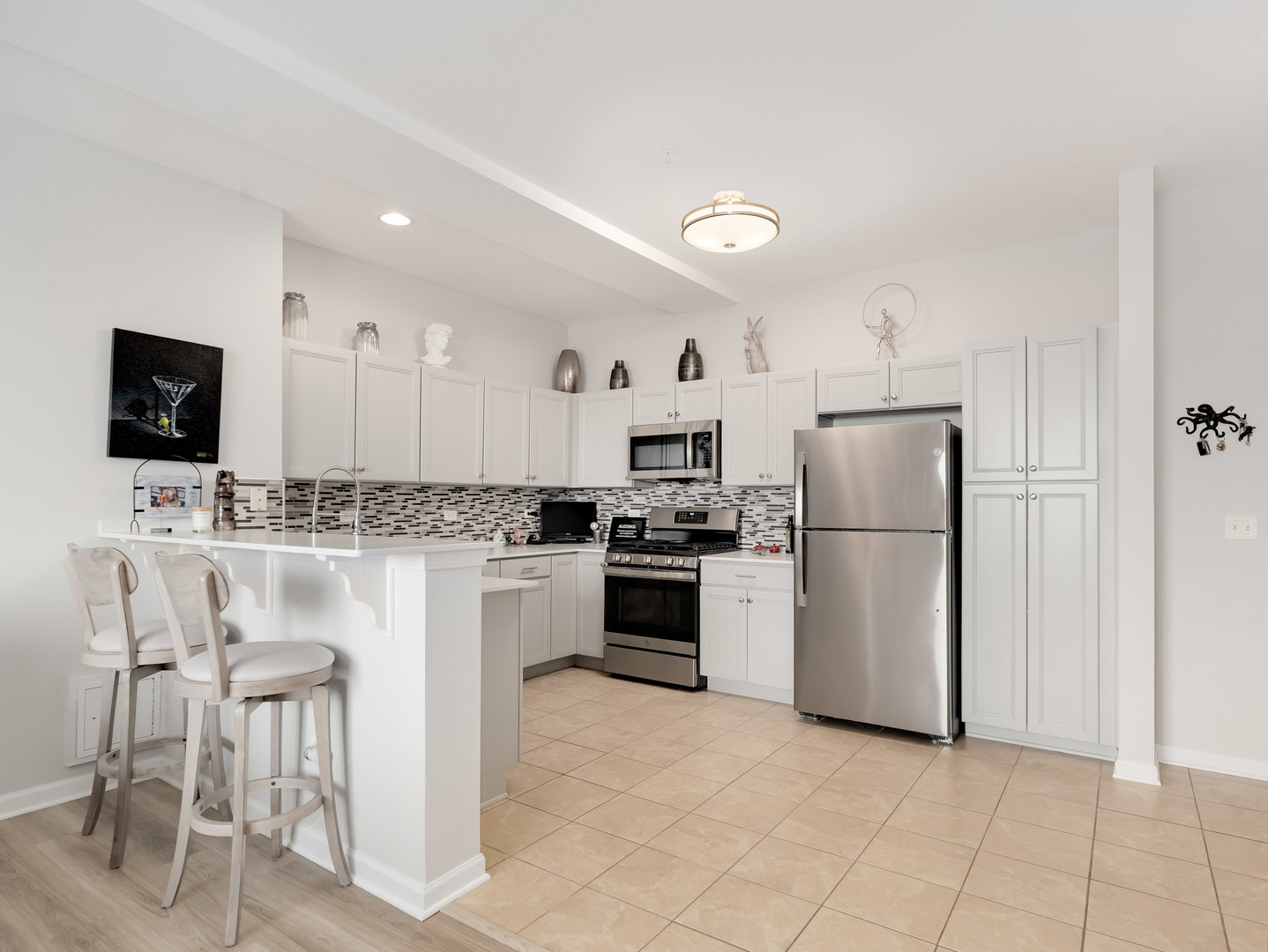 6420 Double Eagle Drive Woodridge IL 60517