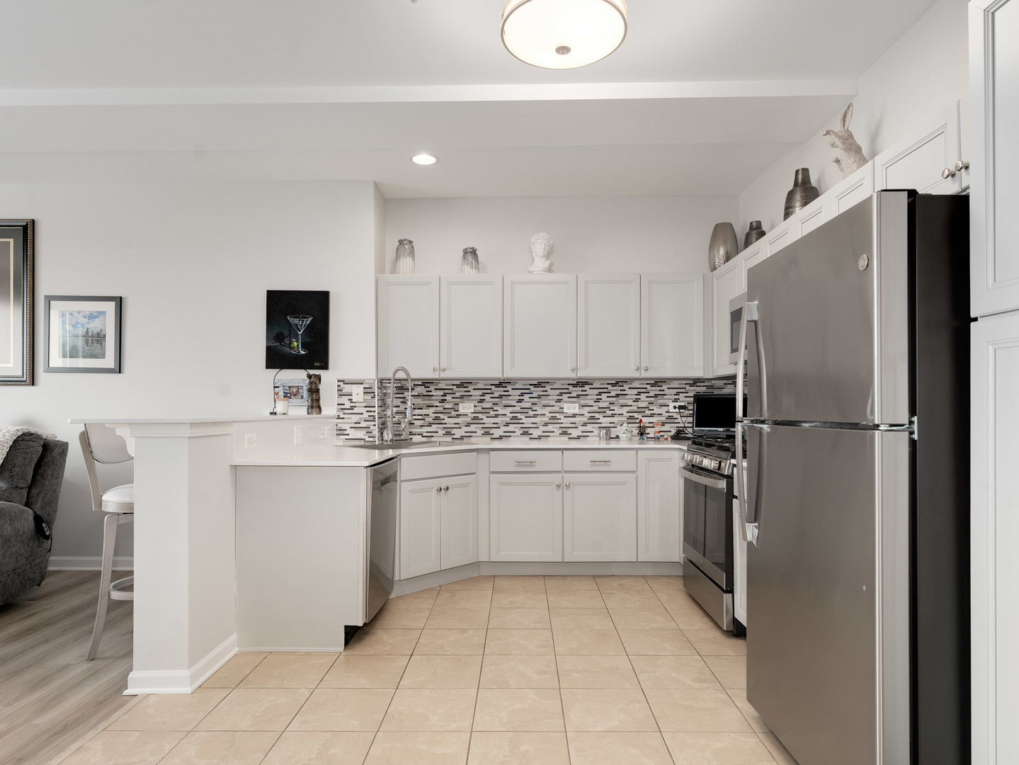 6420 Double Eagle Drive Woodridge IL 60517