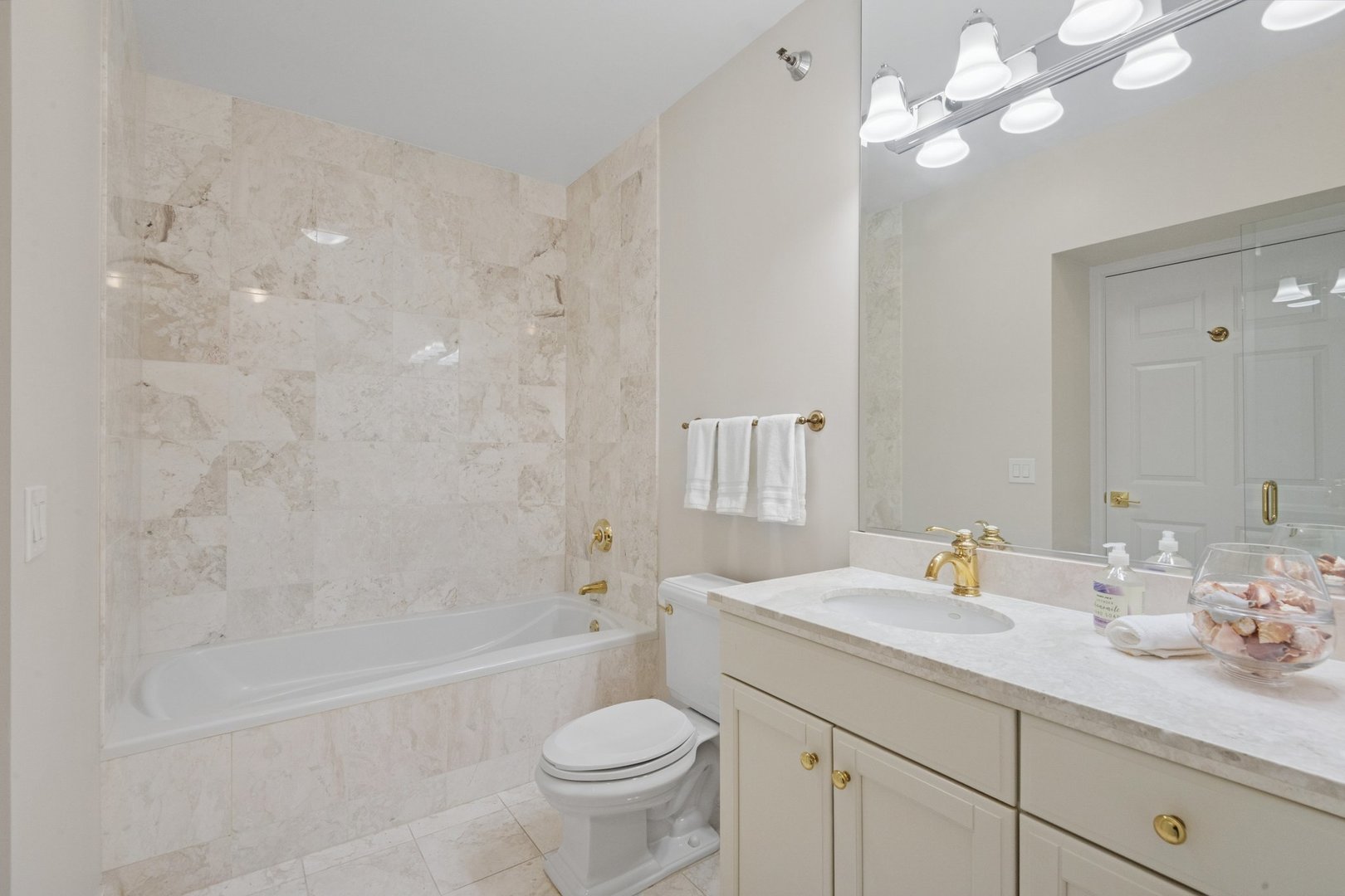 25 East Superior Street Chicago IL 60611