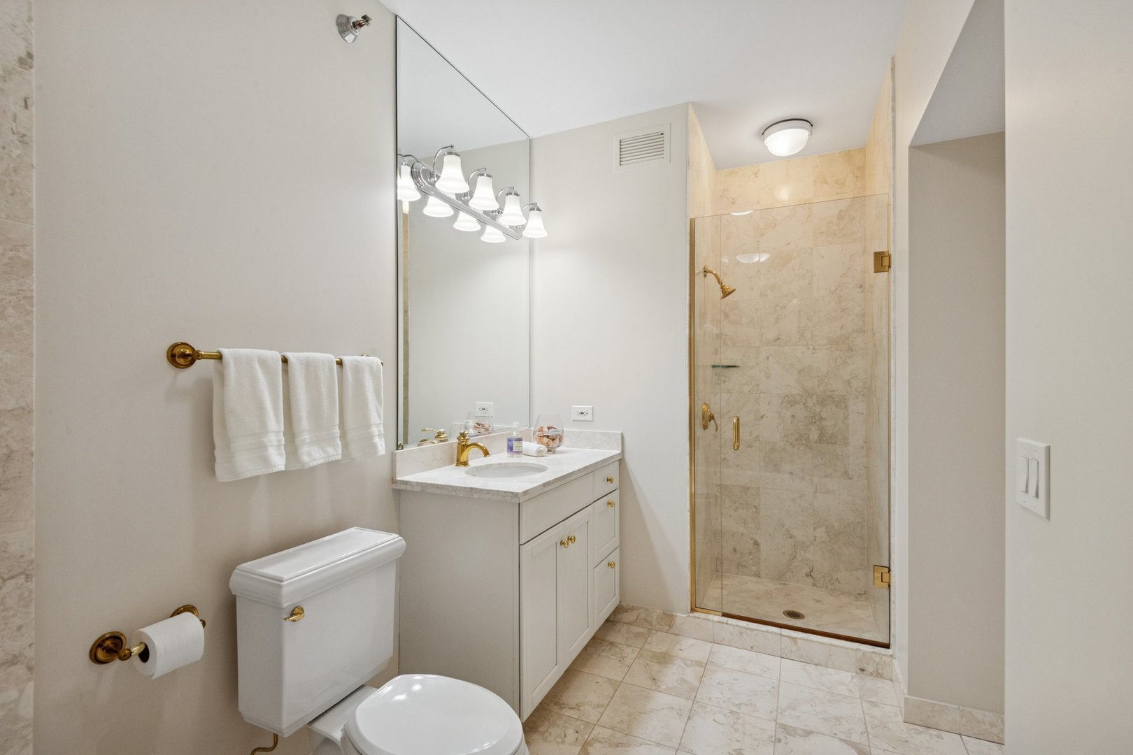 25 East Superior Street Chicago IL 60611