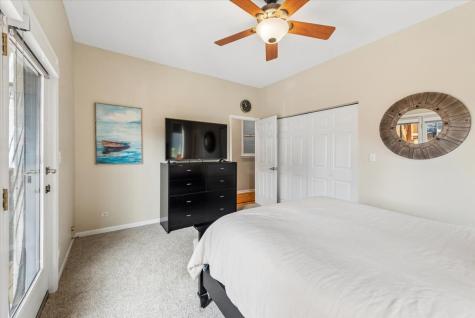 1517 West Fry Street Chicago IL 60642