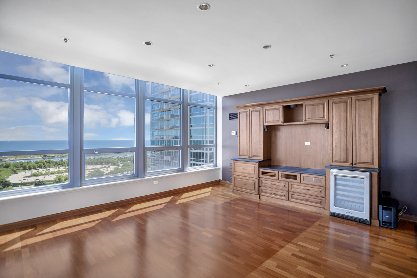 1600 South Prairie Avenue Chicago IL 60616