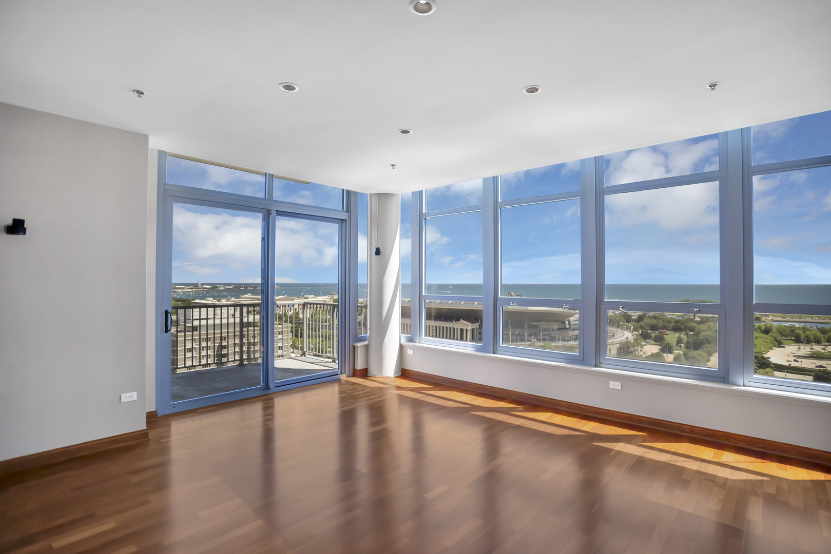 1600 South Prairie Avenue Chicago IL 60616