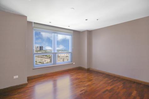 1600 South Prairie Avenue Chicago IL 60616