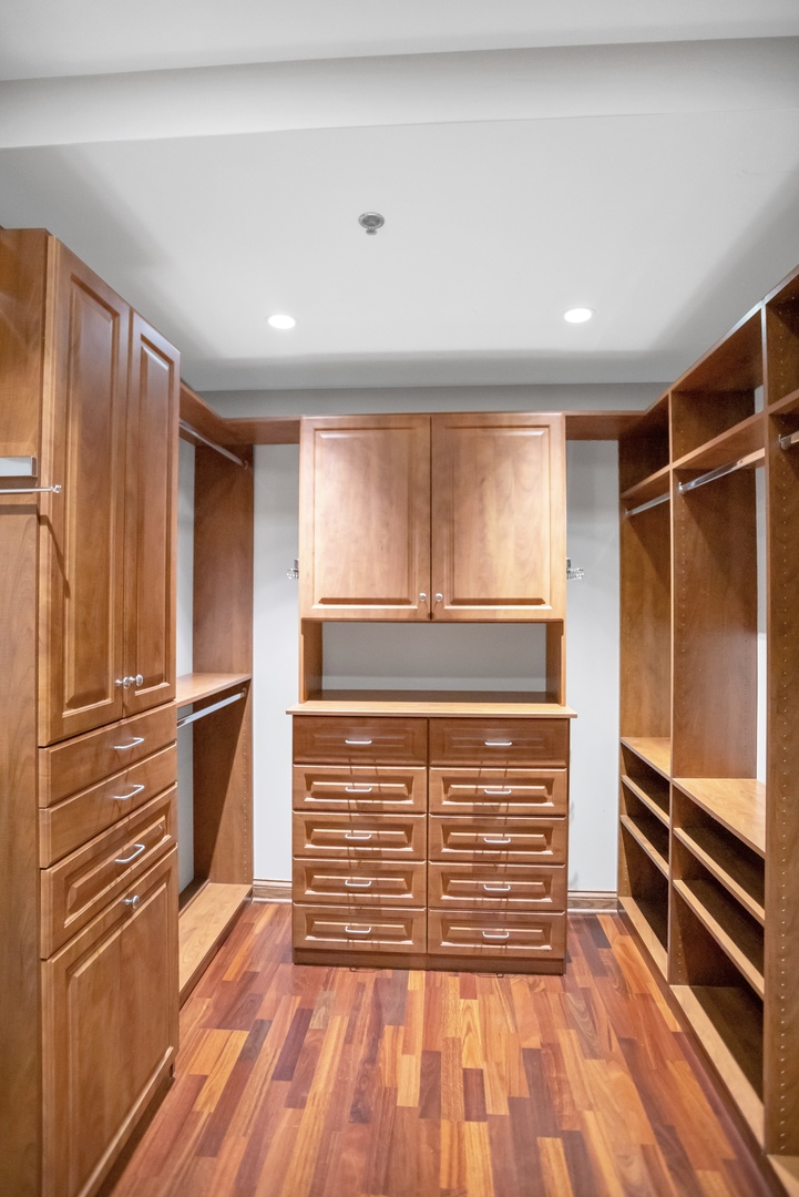 1600 South Prairie Avenue Chicago IL 60616