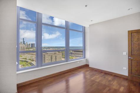 1600 South Prairie Avenue Chicago IL 60616