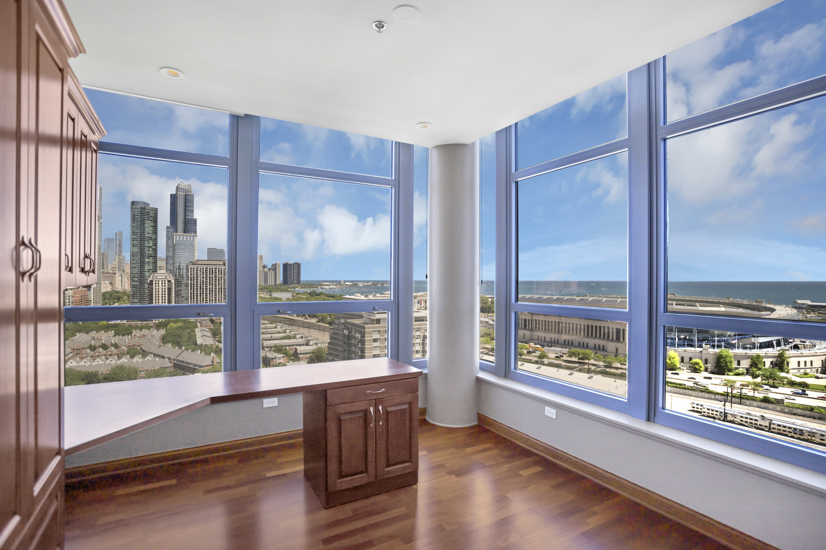 1600 South Prairie Avenue Chicago IL 60616