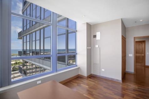 1600 South Prairie Avenue Chicago IL 60616
