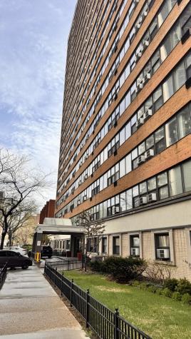 6030 North Sheridan Road Chicago IL 60660
