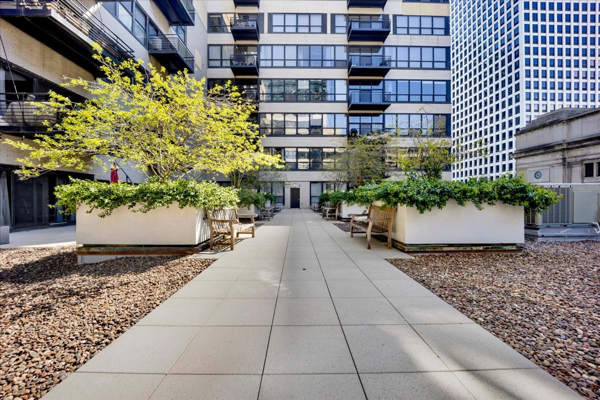 130 South Canal Street Chicago IL 60606