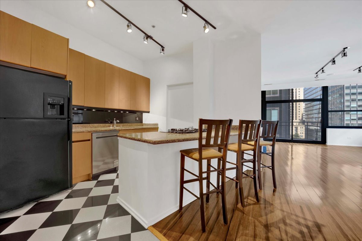 130 South Canal Street Chicago IL 60606