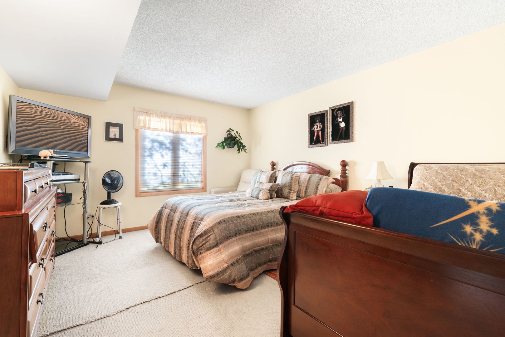 1S045 Spring Road Oakbrook Terrace IL 60181