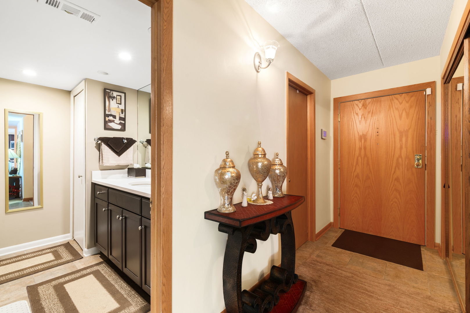1S045 Spring Road Oakbrook Terrace IL 60181