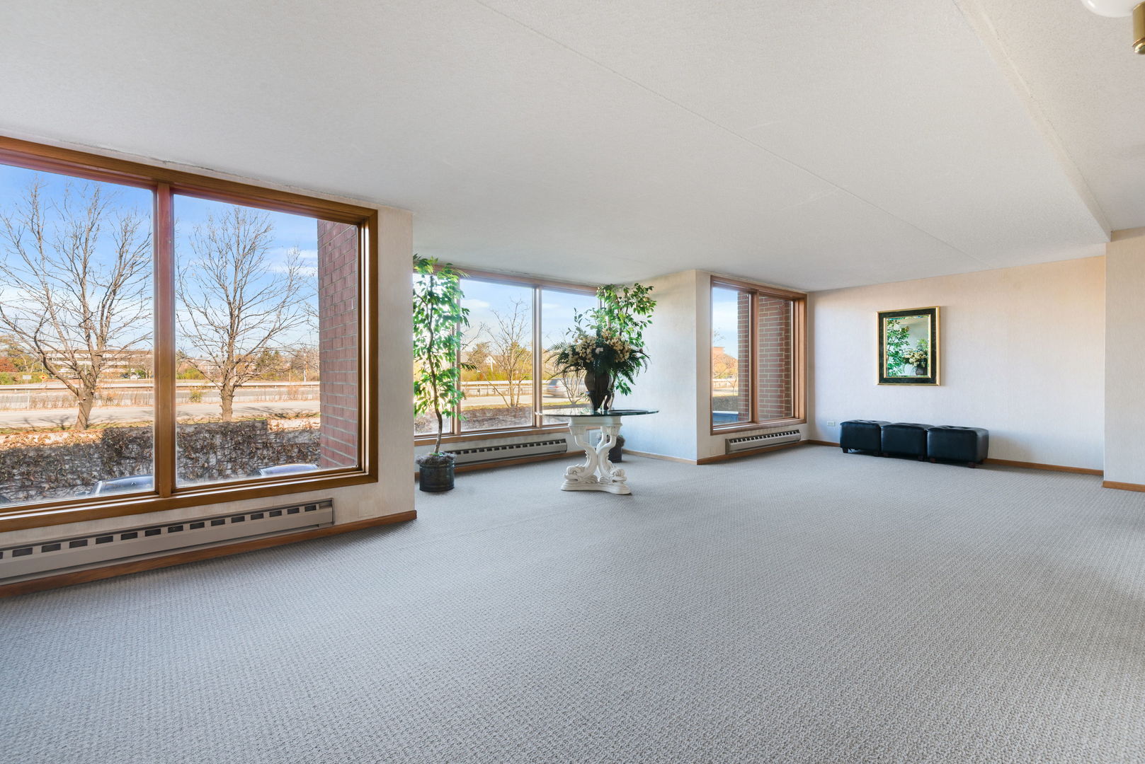1S045 Spring Road Oakbrook Terrace IL 60181