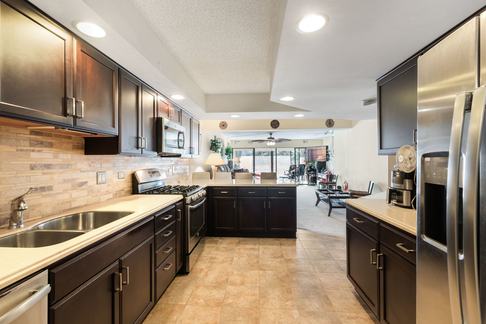 1S045 Spring Road Oakbrook Terrace IL 60181