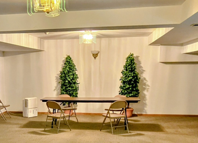 1S045 Spring Road Oakbrook Terrace IL 60181