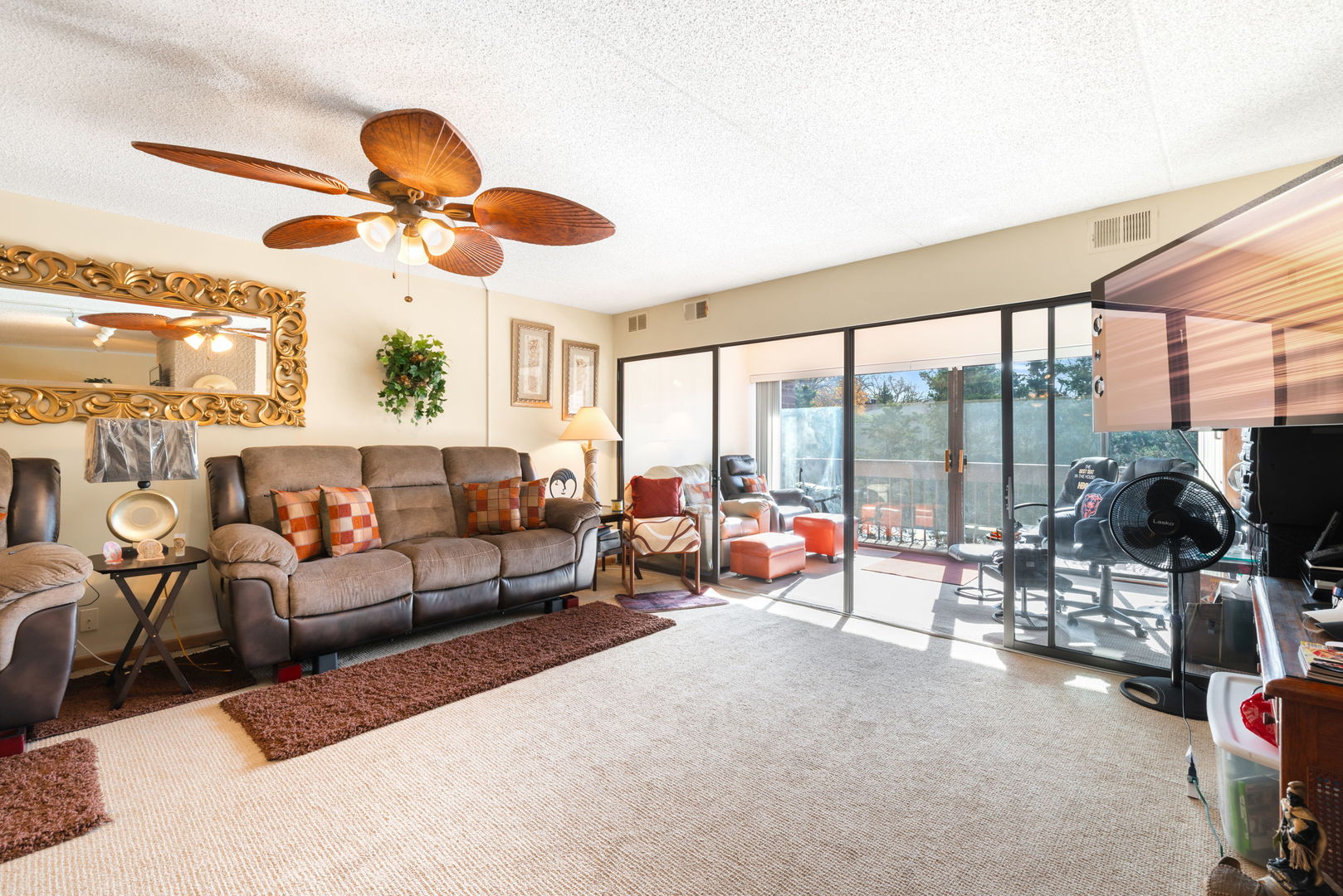 1S045 Spring Road Oakbrook Terrace IL 60181