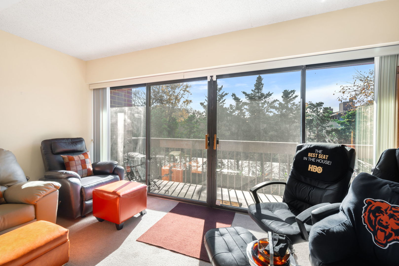 1S045 Spring Road Oakbrook Terrace IL 60181