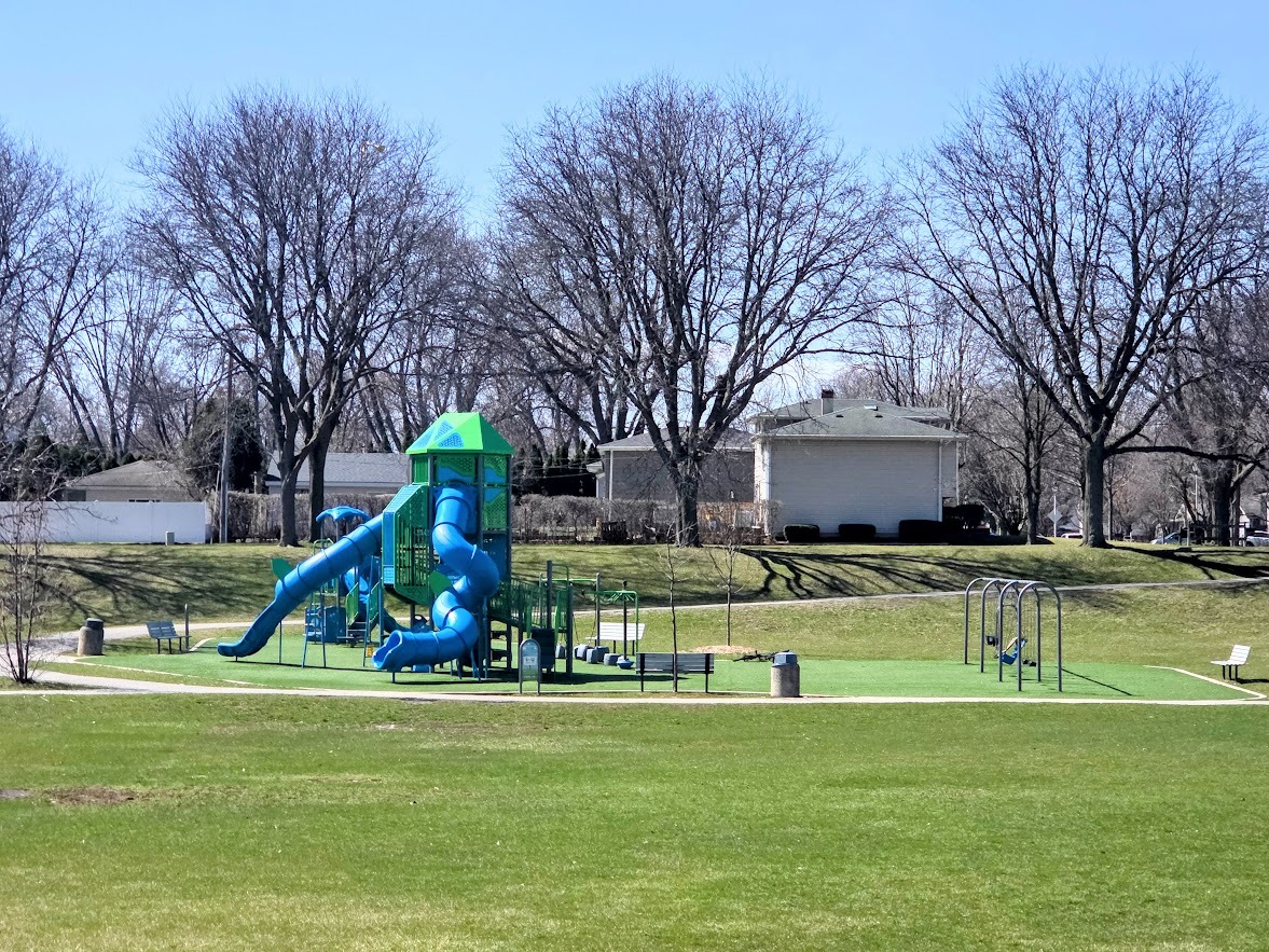 1338 South Lorraine Road Wheaton IL 60189