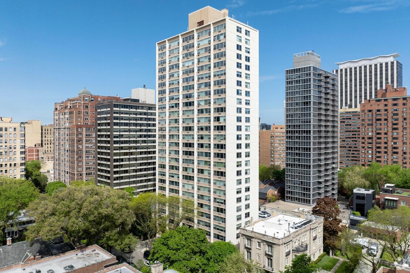 336 West Wellington Street Chicago IL 60657