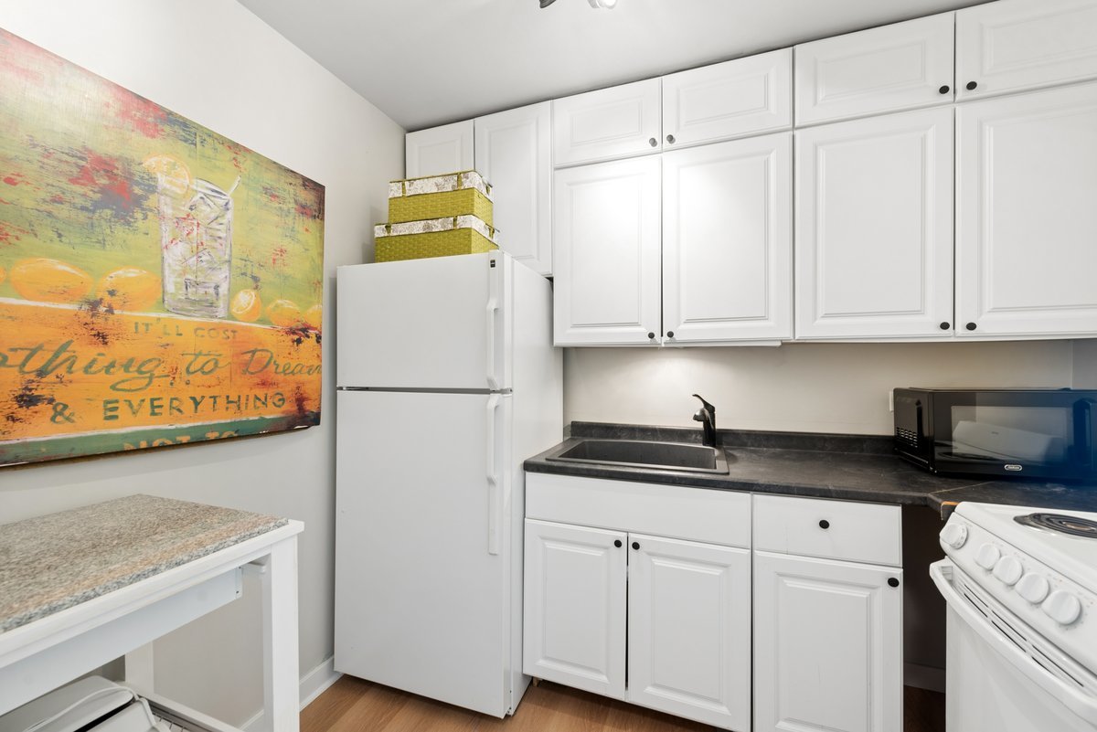 336 West Wellington Street Chicago IL 60657