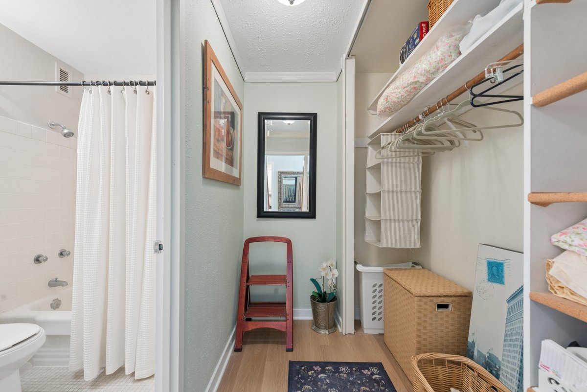 336 West Wellington Street Chicago IL 60657